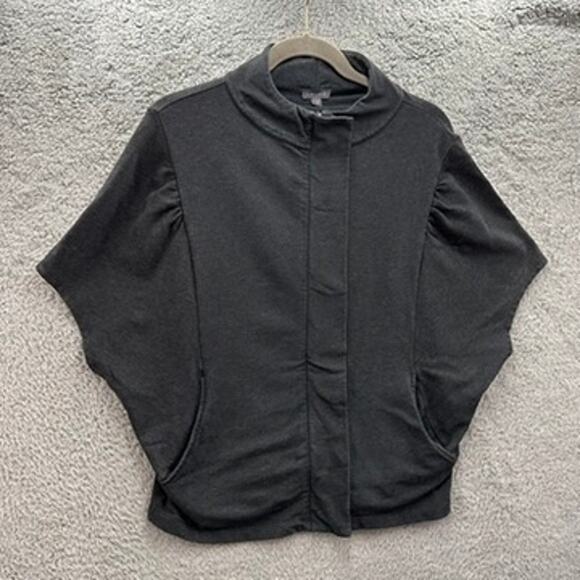 Lilla P XS Gray Short Sleeve Lightweight Jacket Full Zip Boxy Cut Pockets EUC - Picture 1 of 9